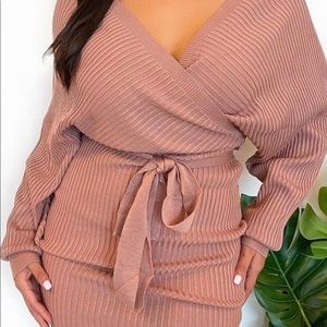 New mauve pink long sleeve dress